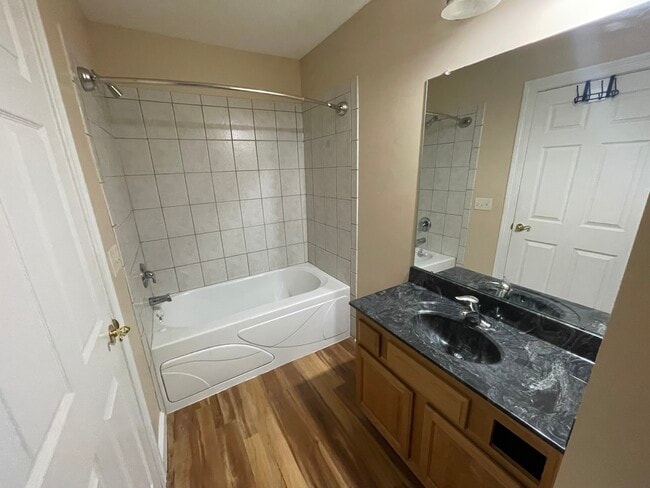 Photo - 2690 Gardenia Ave