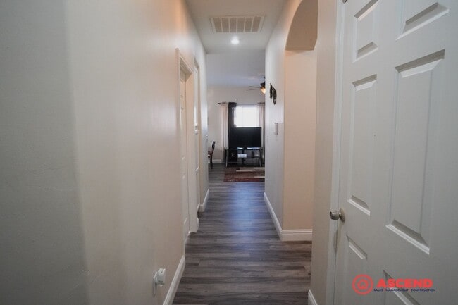 Photo - Fully Furnished Home In East Bakersfield!