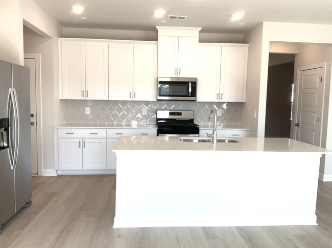 Photo - 782 Treeline Rd