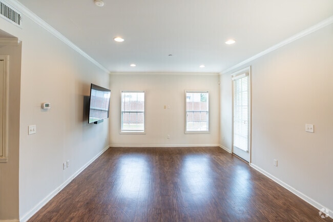 5BR, 5BA - 2,200SF - Living Room - Old Row at Cloverdale