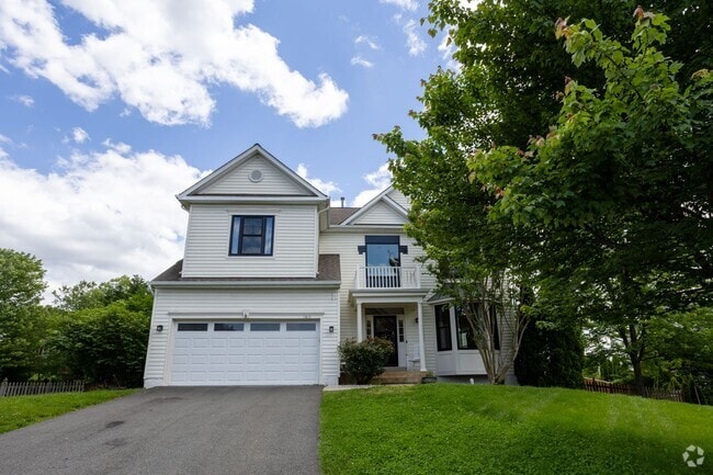 Building Photo - Coming Soon for Rent: Rare Opportunity in ... Rental