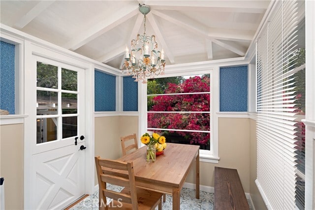 Photo - 540 Periwinkle Ln