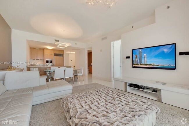 Building Photo - 3 br, 3.5 bath Condo - 15811 Collins Ave A... Unit Apt 1902