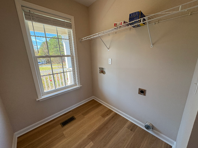 Photo - 342 Massengill Pond Rd