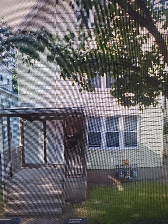 front of house - 91 Willis St Unit 2nd fl