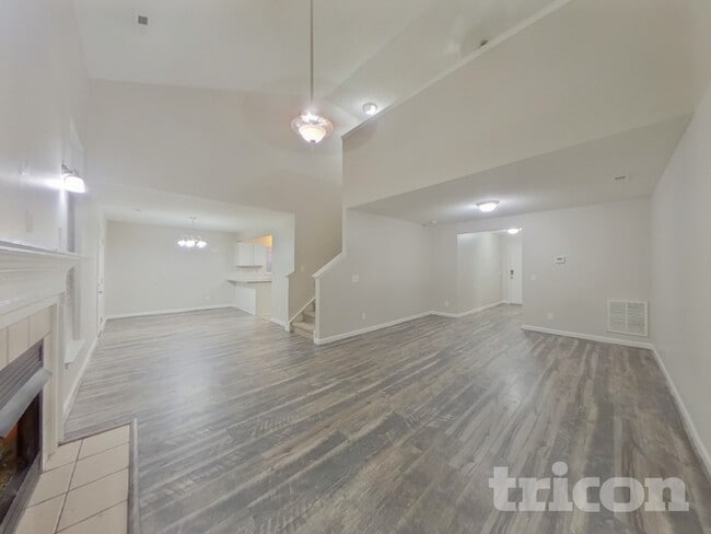 Photo - 3337 Braden Dr