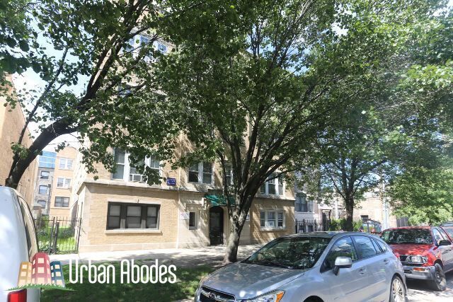 Photo - 812 W Waveland Ave Apartments Unit M02B