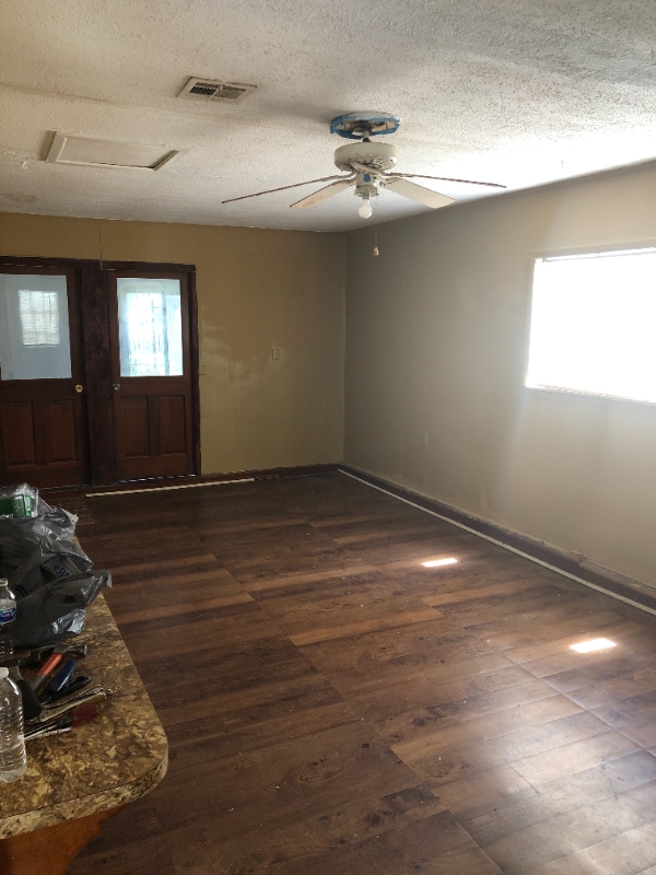 Photo - 124 Town Homes Dr