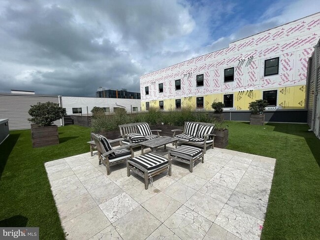 Photo - 4217 Chestnut St Unit 301