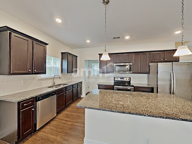 Photo - 159 Makenna Dr