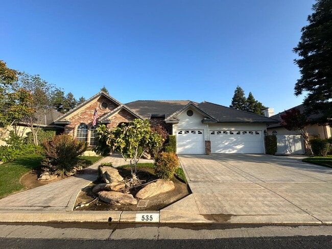 Building Photo - 535 W Decatur Ave