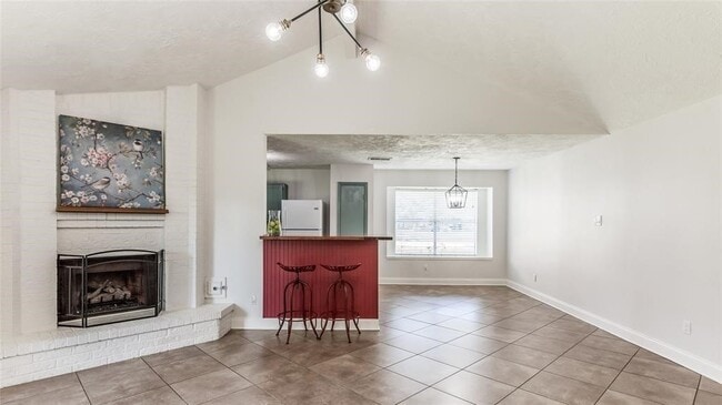 Photo - 1623 Jo Ann Ln