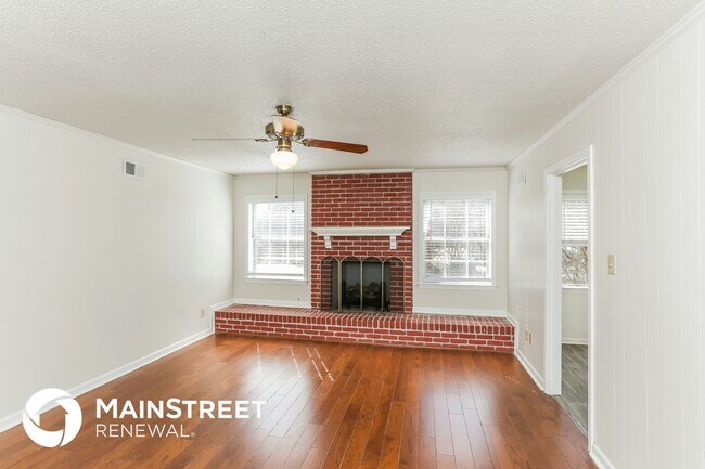 Photo - 6041 Syon Cove