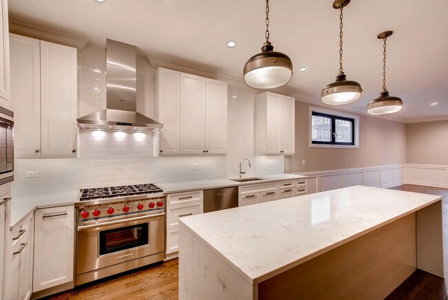 Photo - 2848 N Damen Ave Unidad 1