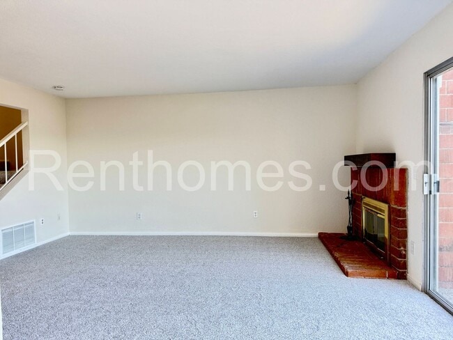 Photo - 8948 Capcano Rd