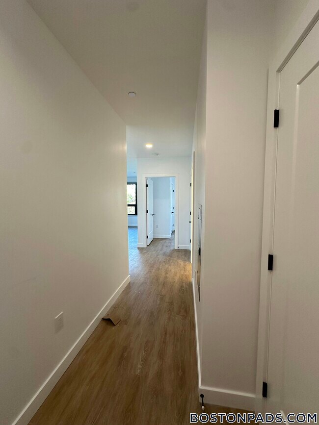 Photo - 199 Gardner St Unidad 212