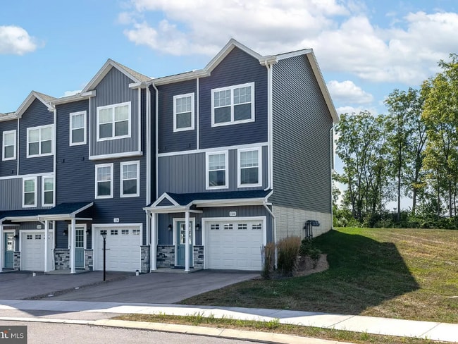 Building Photo - 116 Highpoint Park Dr