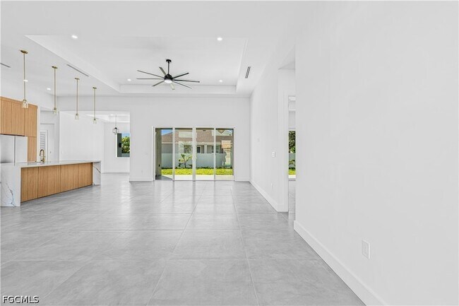 Photo - 512 NW 35th Pl