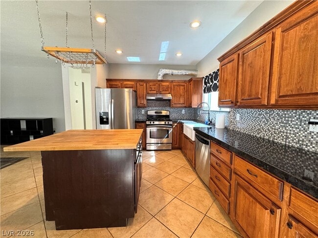 Photo - 951 Sequoia Ruby Ct