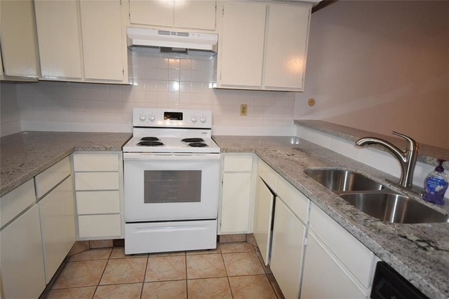 Photo - 13009 Greenway Chase Ct