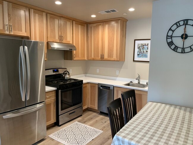 Photo - 2805 Harrison Ave
