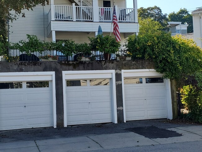 142 Walworth St Unidad Apartment