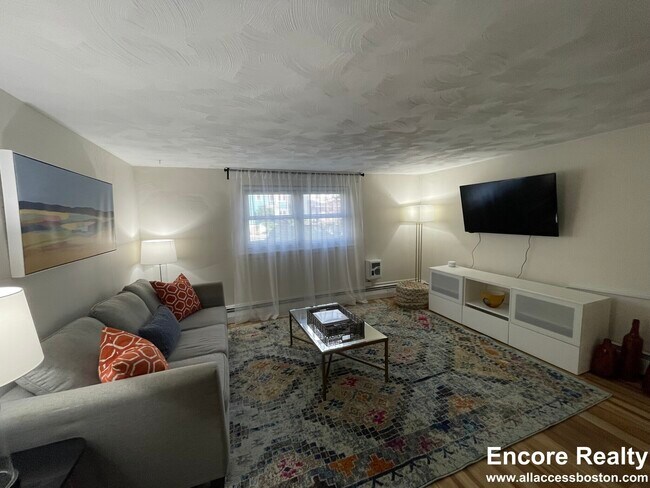 Photo - 79 Chestnut St Unidad 1B