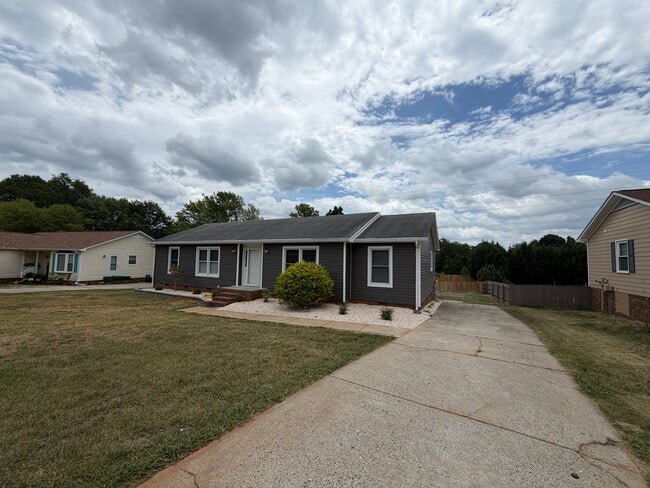 Photo - 5701 Wildberry Dr