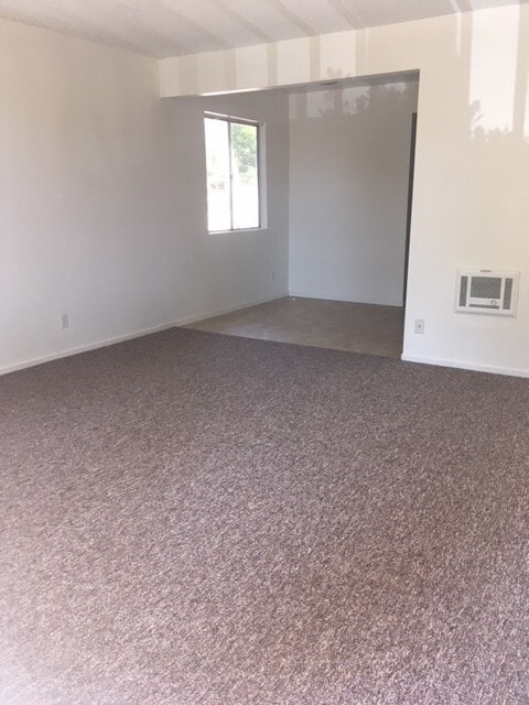 Photo - Nice Clean Condo in Brisco Heights