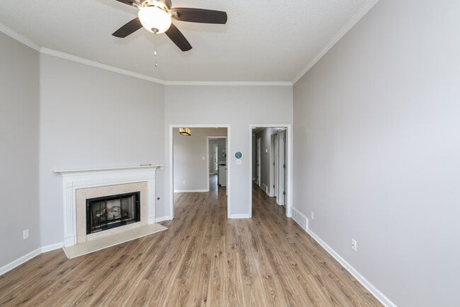 Photo - 2219 Lake Hill Ct