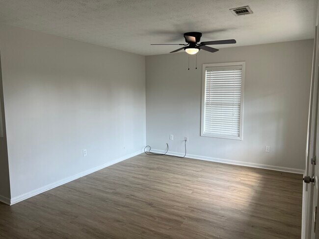 Photo - 508 21st Ave