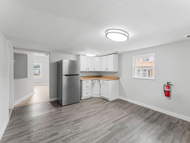 Photo - 120 S Main St Unidad Apt. B