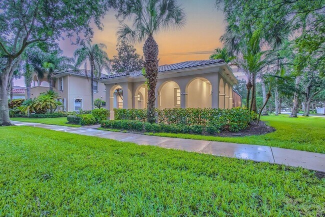 Photo - 121 Savona Dr Casa