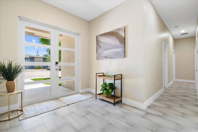 Photo - 818 Foresteria Dr