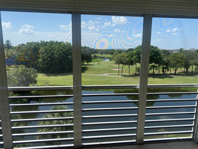 Photo - 3510 Oaks Way Unit 504