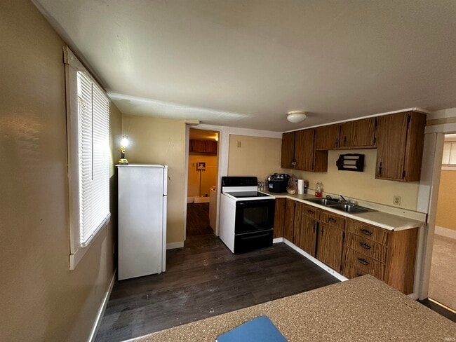 Photo - 1118-B 17th St