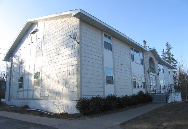Photo - 1100 Agate St Apartments