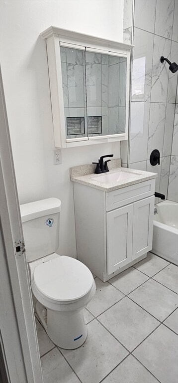 42 Lucerne St Unit 3