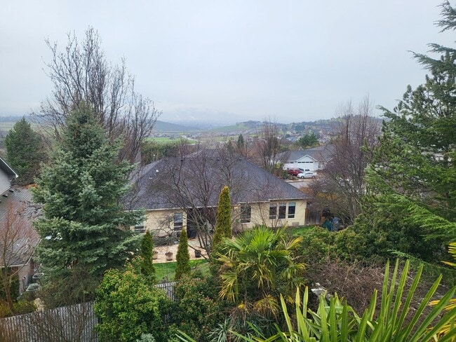 Photo - 5 bed 3 bath