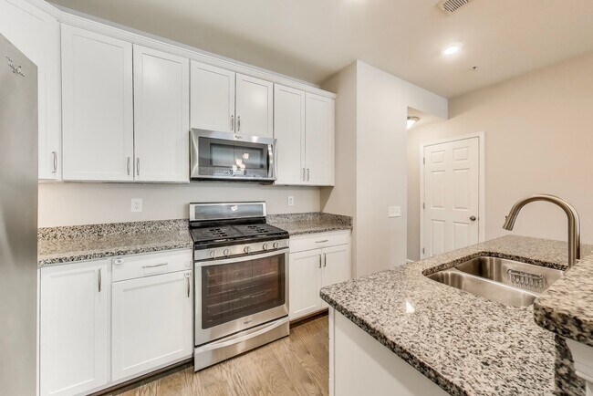 Photo - Elegant 3 bedroom, 2.5 bath townhome in Crown Farm