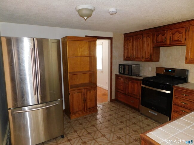 Photo - 83 Forest St