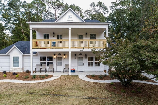 Building Photo - Gorgeous New Townhome Available Fall 2026!