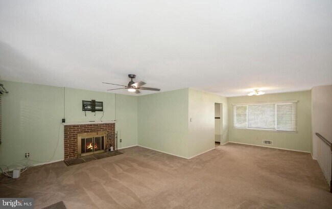 Photo - 6507 Byron Ave