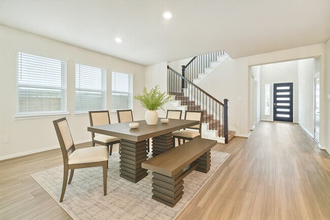 Photo - 9219 Edgeberry Dr