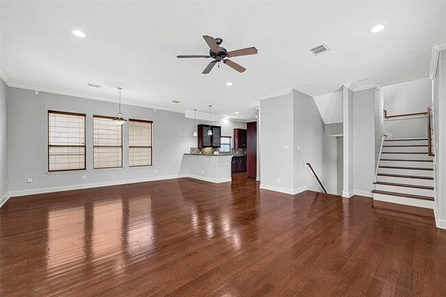 Building Photo - 1409 St Emanuel St Rental