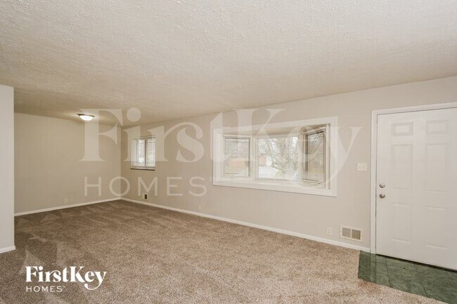 Photo - 5602 Culver St