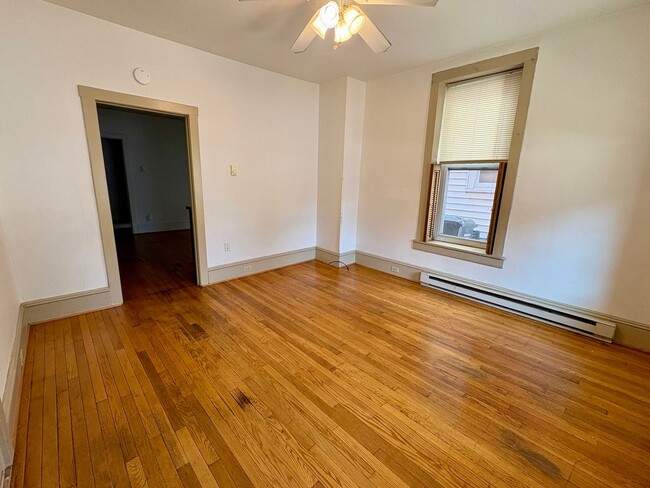 Photo - 216 S Market St Unidad Apt 101