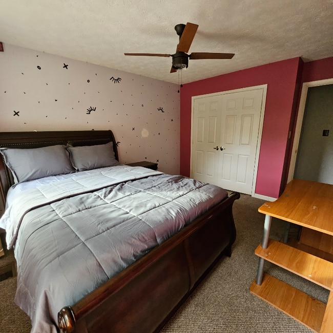 Photo - 2714 Burning Oak Dr