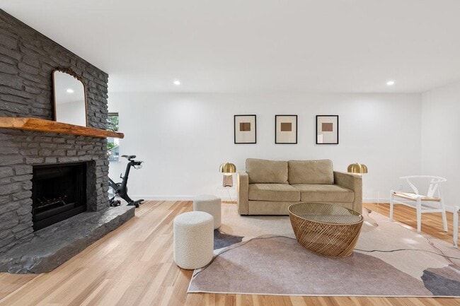 Photo - 3713 Harpers Ferry Ln