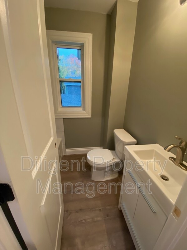 Photo - 203 Rubidge St